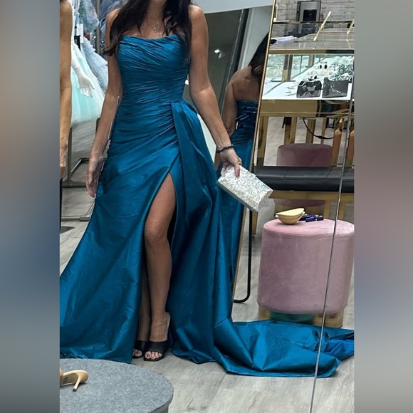 TARIK EDIZ gown - Picture 4 of 6